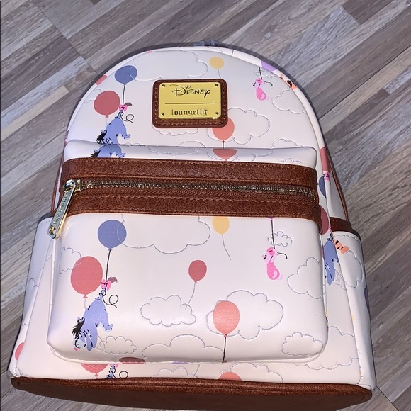 SOLD LOUNGEFLY DISNEY Winnie the Pooh balloons - Picture 4 of 8